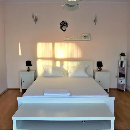 Гостьовий будинок Casa Rendez Vous Констанца